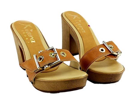 zoccoli-donna-in-cuoio