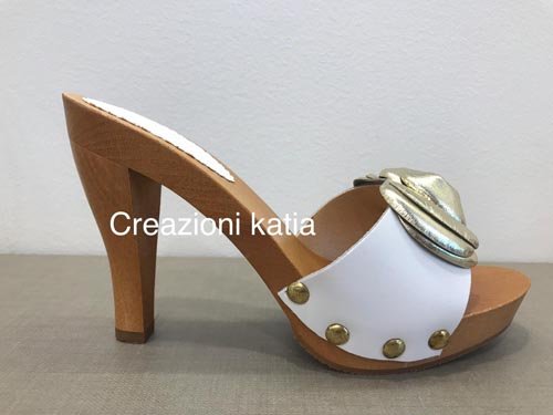 zoccolo in legno tacco 10