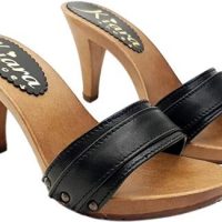 zoccoli in pelle neri