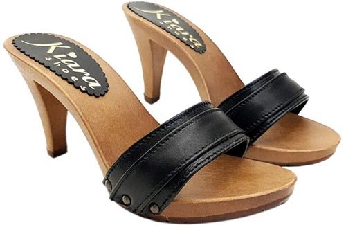 zoccoli in pelle neri