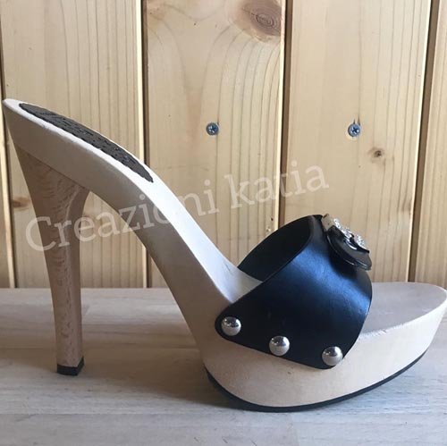 zoccoli alti realizzati a mano