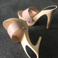 zoccoli in legno da Katia Creazioni