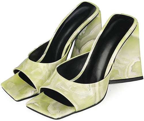 sandali con tacco a triangolo - immagine 18