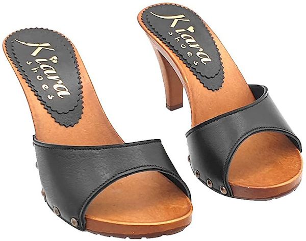 Zoccoli mules in pelle nera