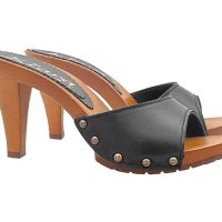 Zoccoli mules in pelle nera