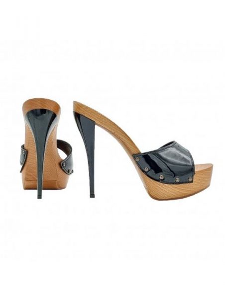 zoccoli con tacco a spillo laccato