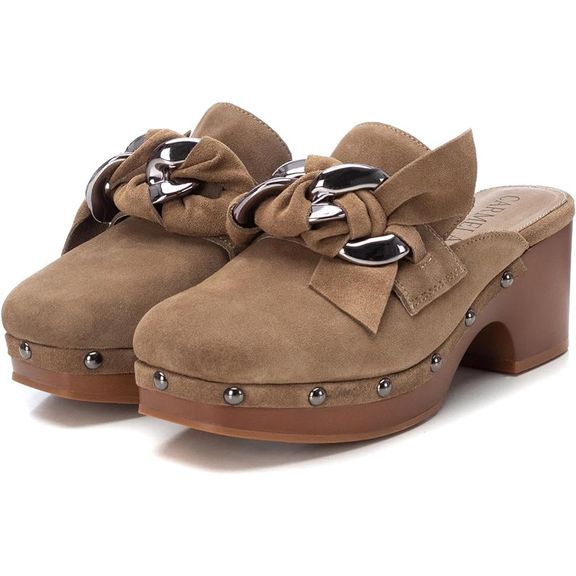 Zoccoli chiusi da donna - immagine 3