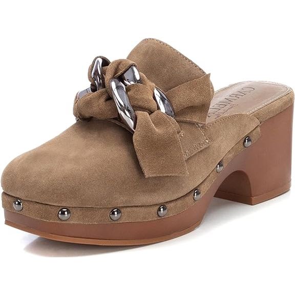 Zoccoli chiusi da donna